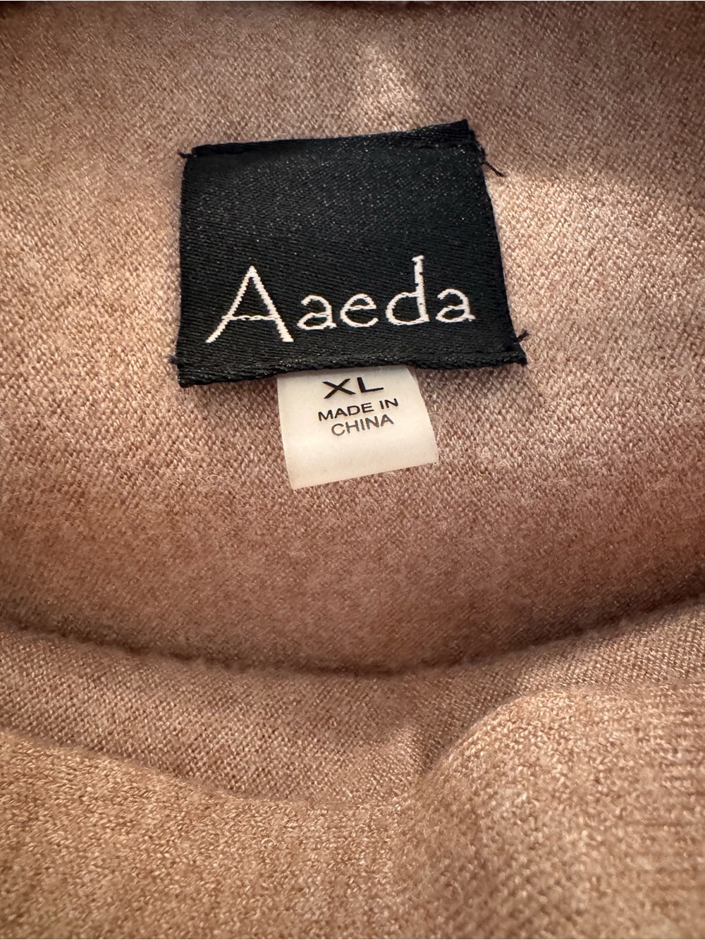 Cozy Floral Turtleneck Sweater - Picture 6 of 7